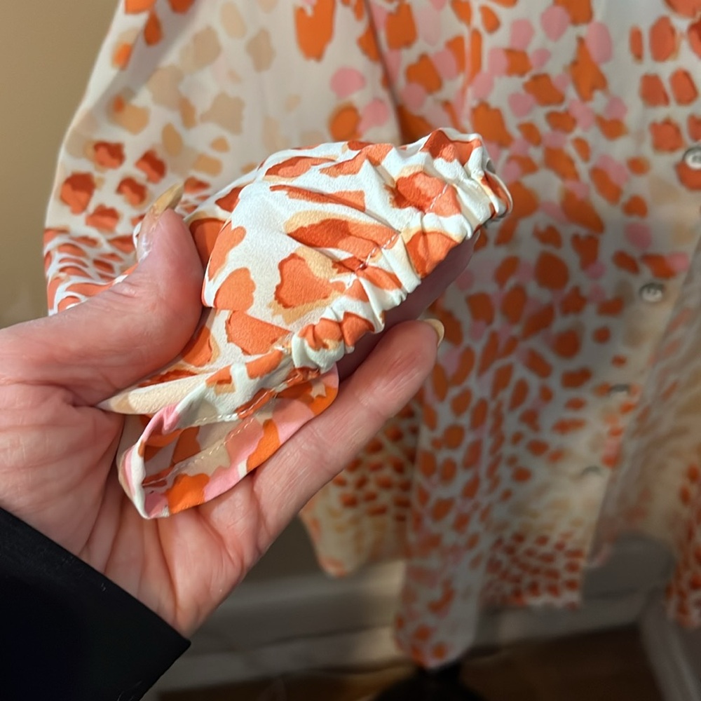 Cabi Go-to blouse - Picture 4 of 7